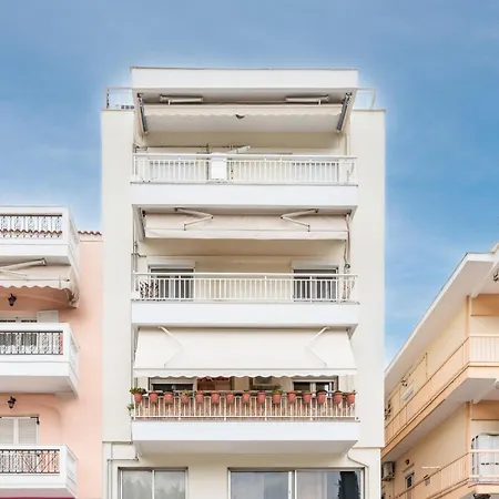 F & B Collection - 2 Bedroom Flat Apartment