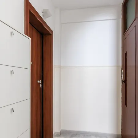 아파트 F & B Collection - 2 Bedroom Flat 테살로니키