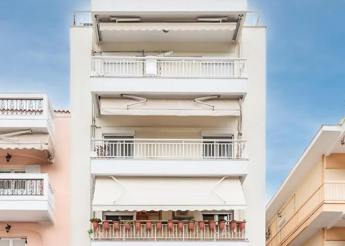 F & B Collection - 2 Bedroom Flat Apartment