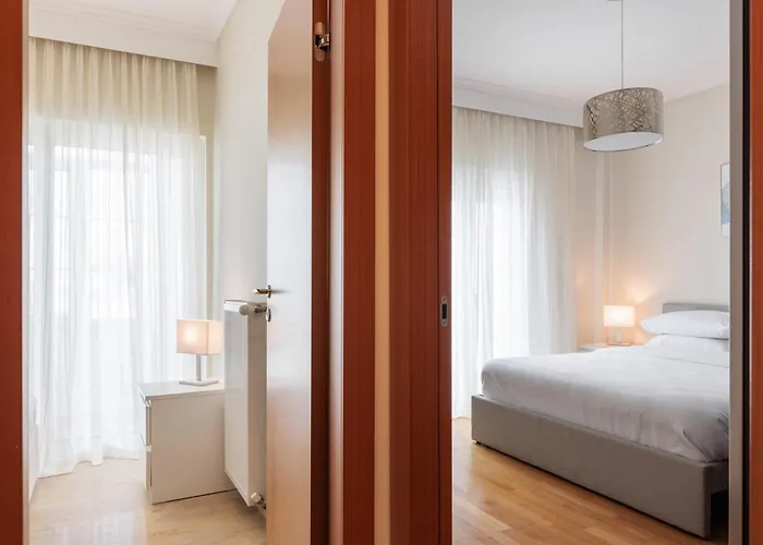 F & B Collection - 2 Bedroom Flat * Thessaloniki